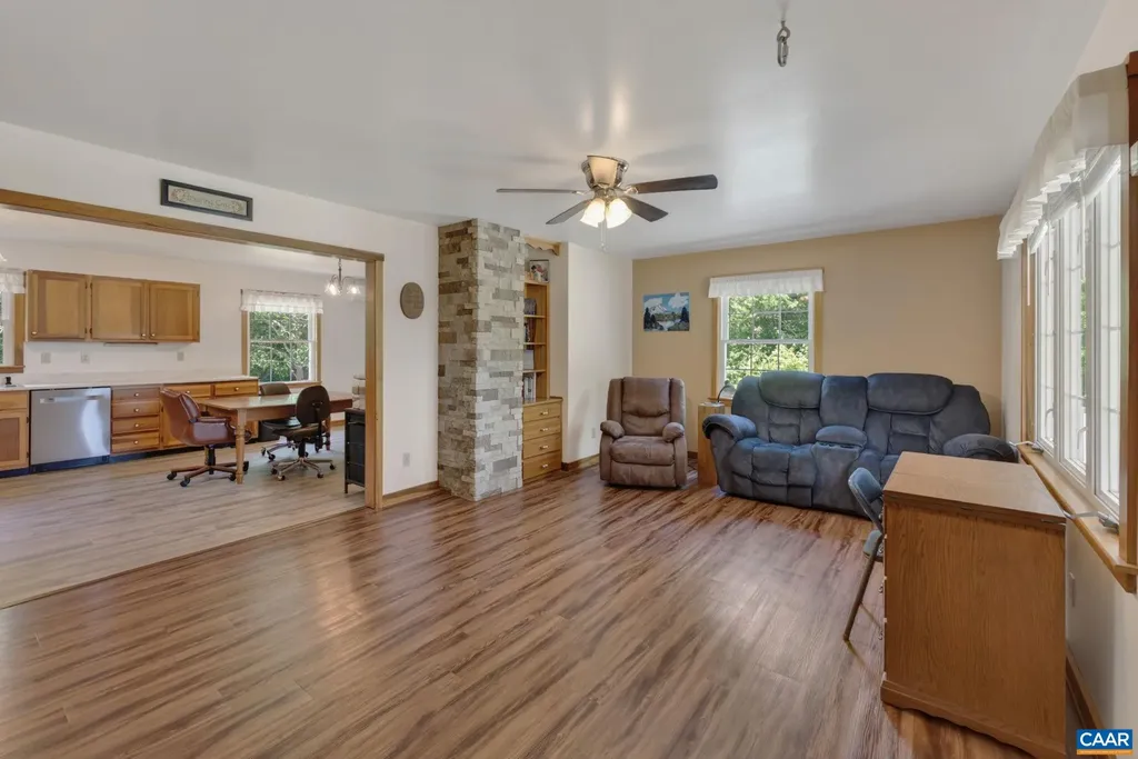 256 Wagner Place Palmyra VA 22963
