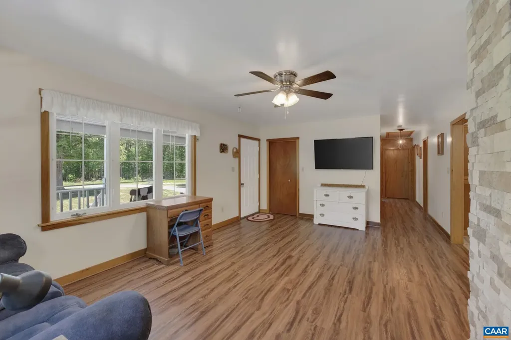 256 Wagner Place Palmyra VA 22963