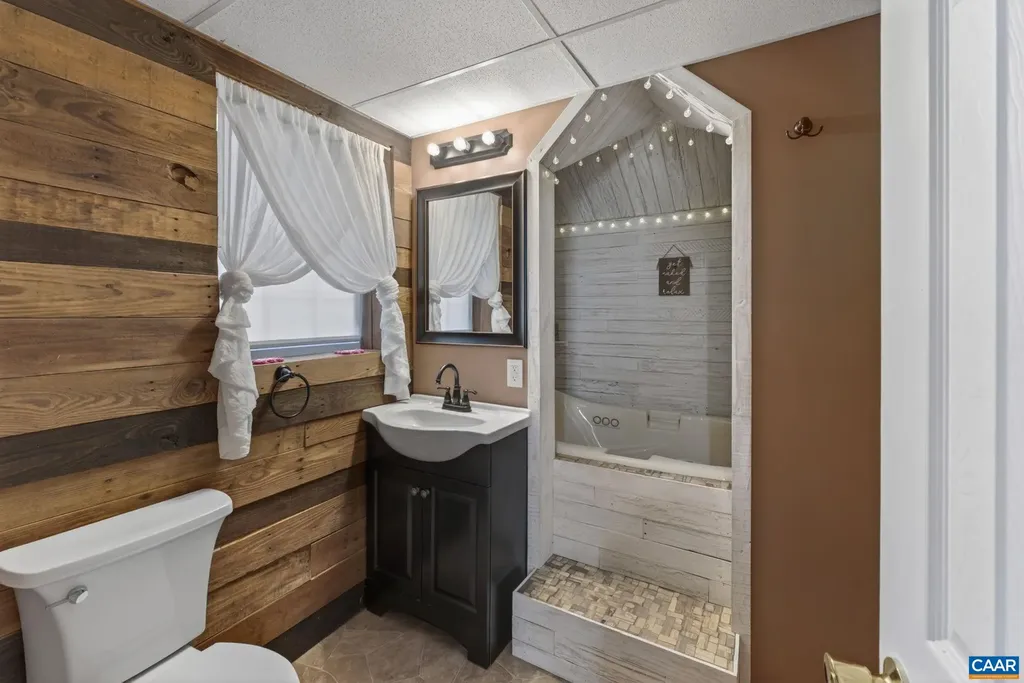 256 Wagner Place Palmyra VA 22963