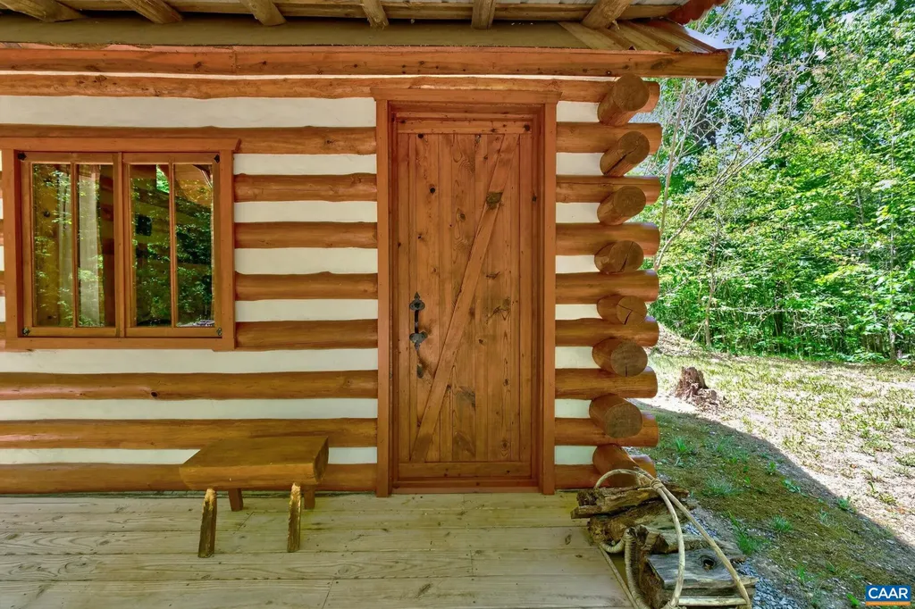 256 Wagner Place Palmyra VA 22963