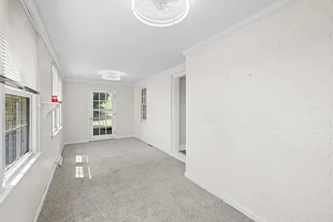3246 Churchville Avenue Staunton VA 24401