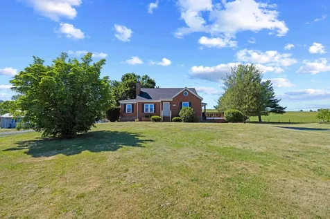 3246 Churchville Avenue Staunton VA 24401