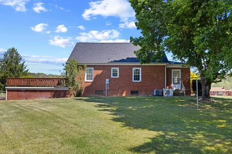 3246 Churchville Avenue Staunton VA 24401