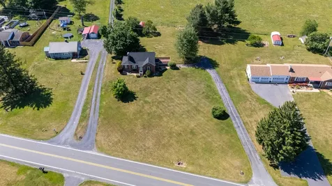 3246 Churchville Avenue Staunton VA 24401