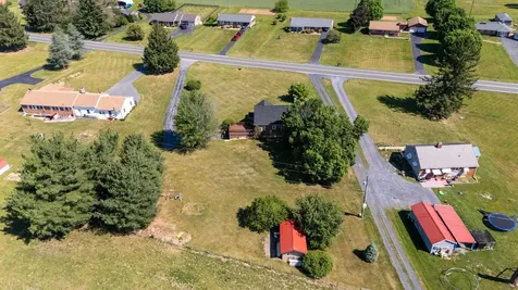 3246 Churchville Avenue Staunton VA 24401