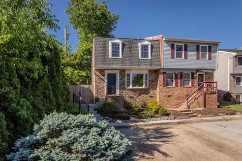 151 Wakefield Place Harrisonburg VA 22801