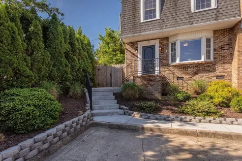 151 Wakefield Place Harrisonburg VA 22801