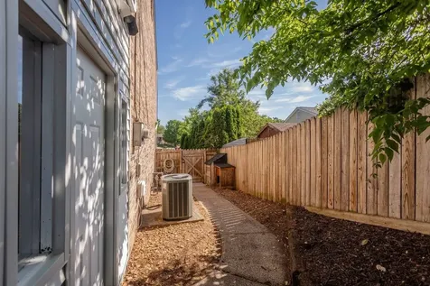 151 Wakefield Place Harrisonburg VA 22801