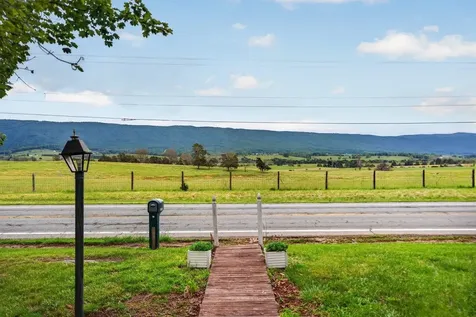 12953 North Valley Pike Timberville VA 22853