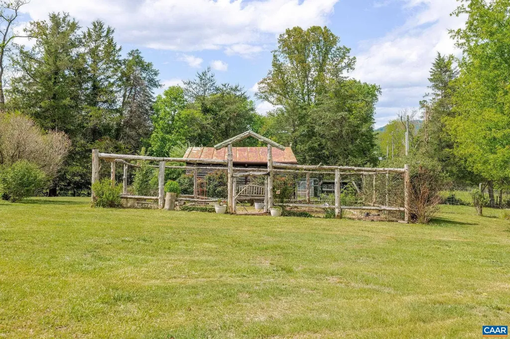 4580 Wesley Chapel Road Free Union VA 22940