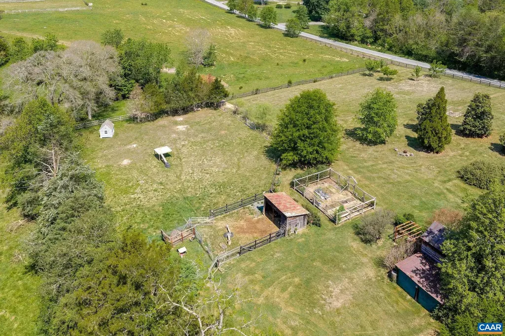 4580 Wesley Chapel Road Free Union VA 22940