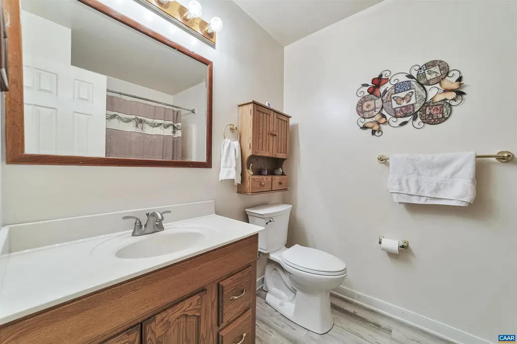 2415 Belle Meade Road Bumpass VA 23024