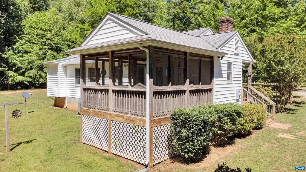 2415 Belle Meade Road Bumpass VA 23024