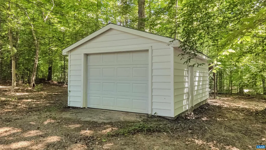 2415 Belle Meade Road Bumpass VA 23024
