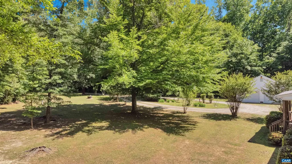 2415 Belle Meade Road Bumpass VA 23024