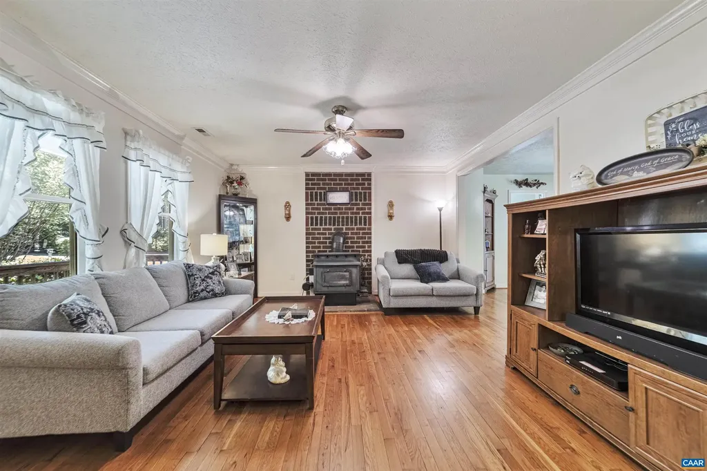 2415 Belle Meade Road Bumpass VA 23024