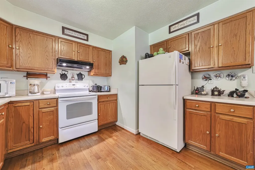 2415 Belle Meade Road Bumpass VA 23024