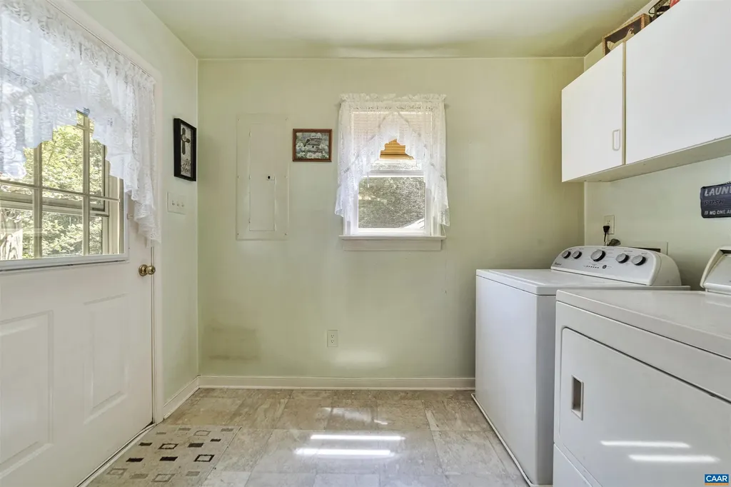 2415 Belle Meade Road Bumpass VA 23024