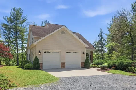 759 Rifes Ford Road Verona VA 24482