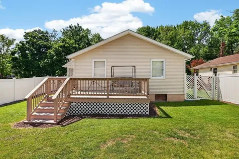 605 Randolph Street Staunton VA 24401