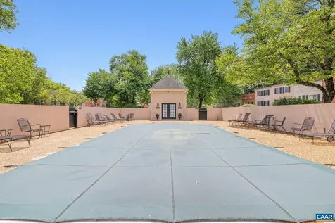 1638 Garden Court Charlottesville VA 22901