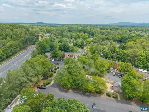 1638 Garden Court Charlottesville VA 22901
