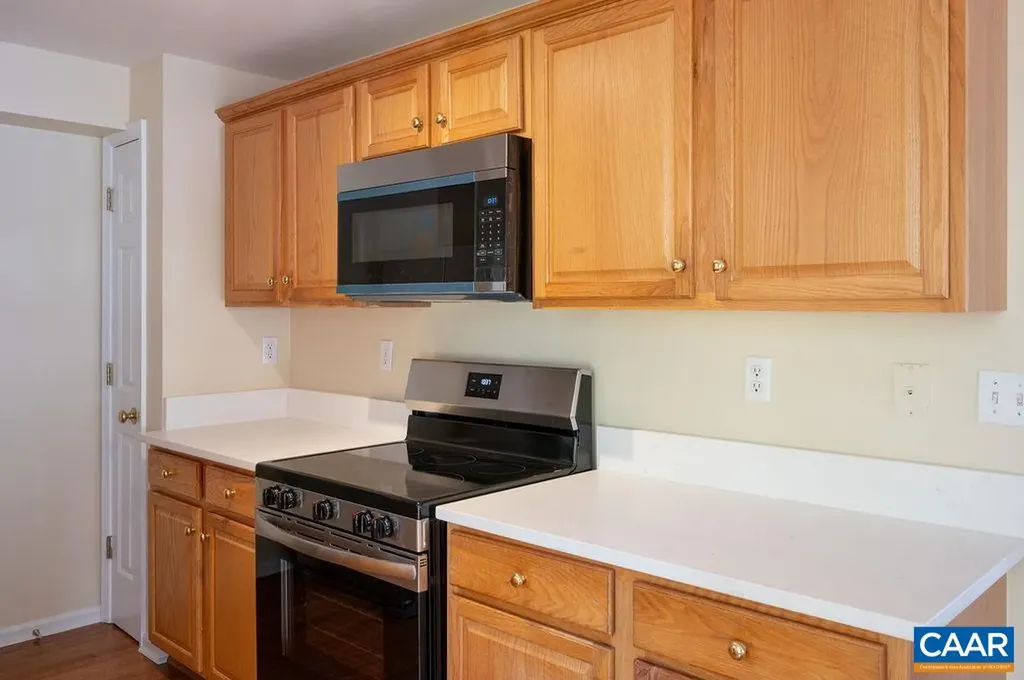 121 Sundrops Court Charlottesville VA 22902