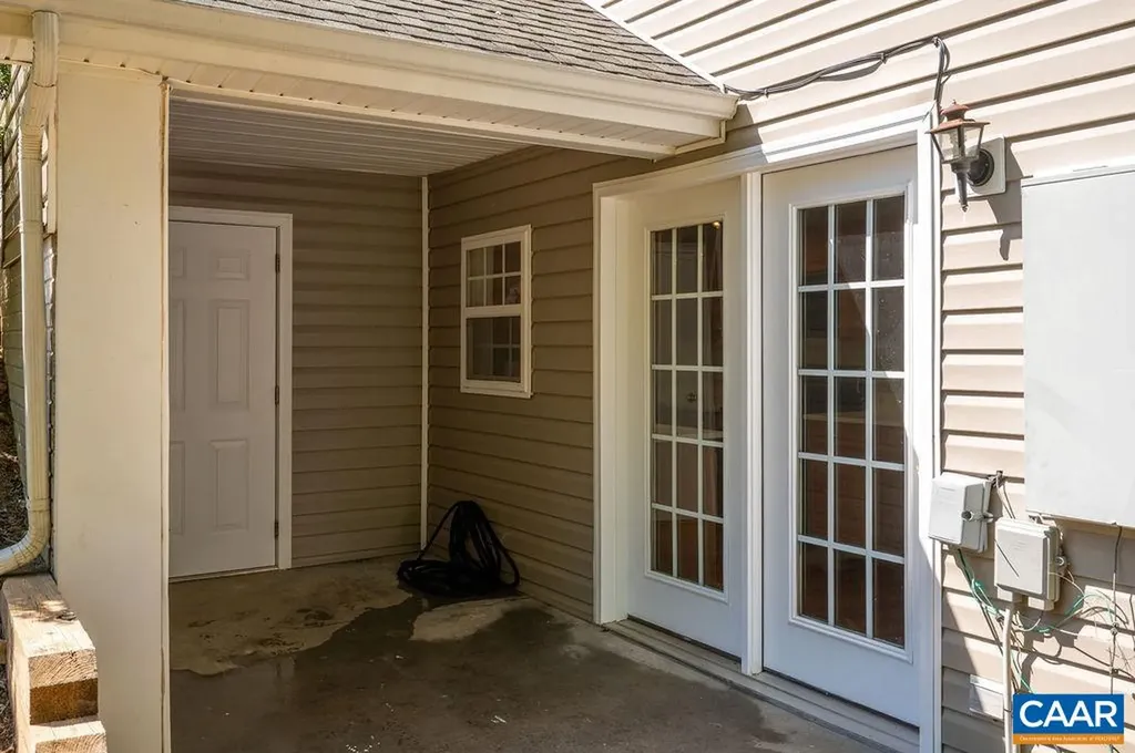 121 Sundrops Court Charlottesville VA 22902