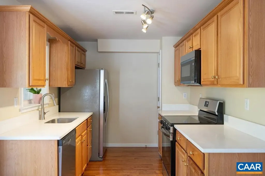 121 Sundrops Court Charlottesville VA 22902