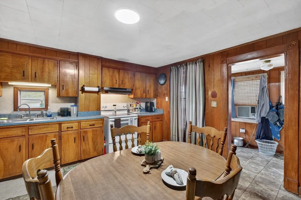 724 Newtown Road Elkton VA 22827