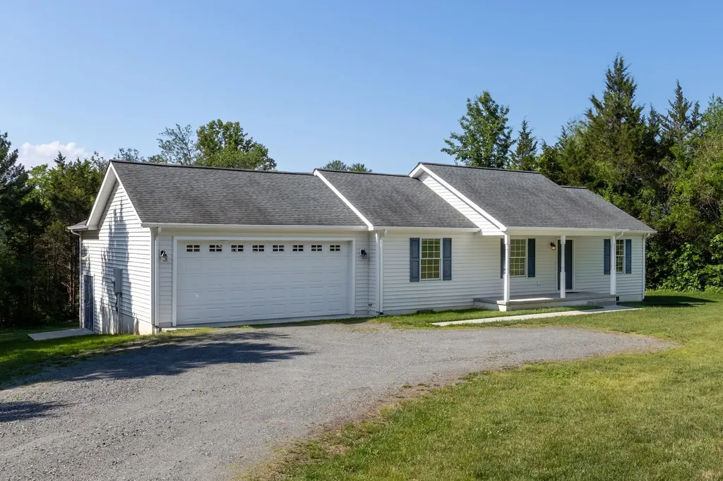 2696 Dunnes Shop Road Ruckersville VA 22968