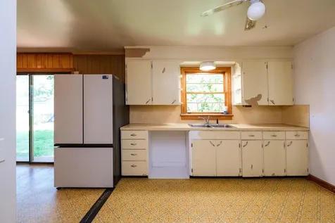 305 High Street Bridgewater VA 22812