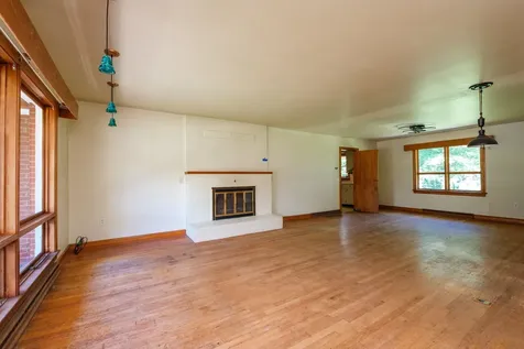 305 High Street Bridgewater VA 22812