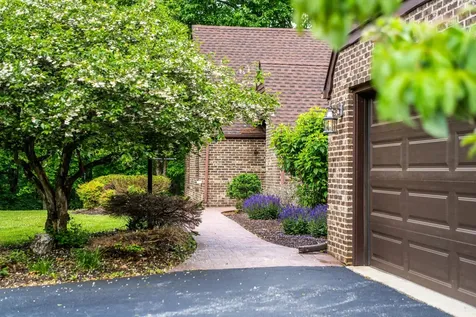 30 Scenic View Drive Swoope VA 24479