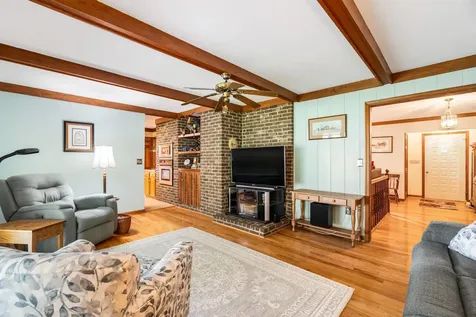 30 Scenic View Drive Swoope VA 24479