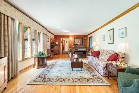 30 Scenic View Drive Swoope VA 24479