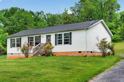 16229 North Mountain Road Broadway VA 22815