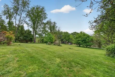 16229 North Mountain Road Broadway VA 22815