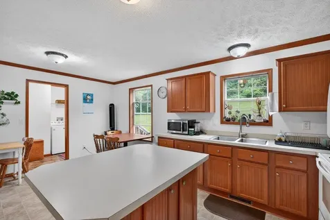 16229 North Mountain Road Broadway VA 22815
