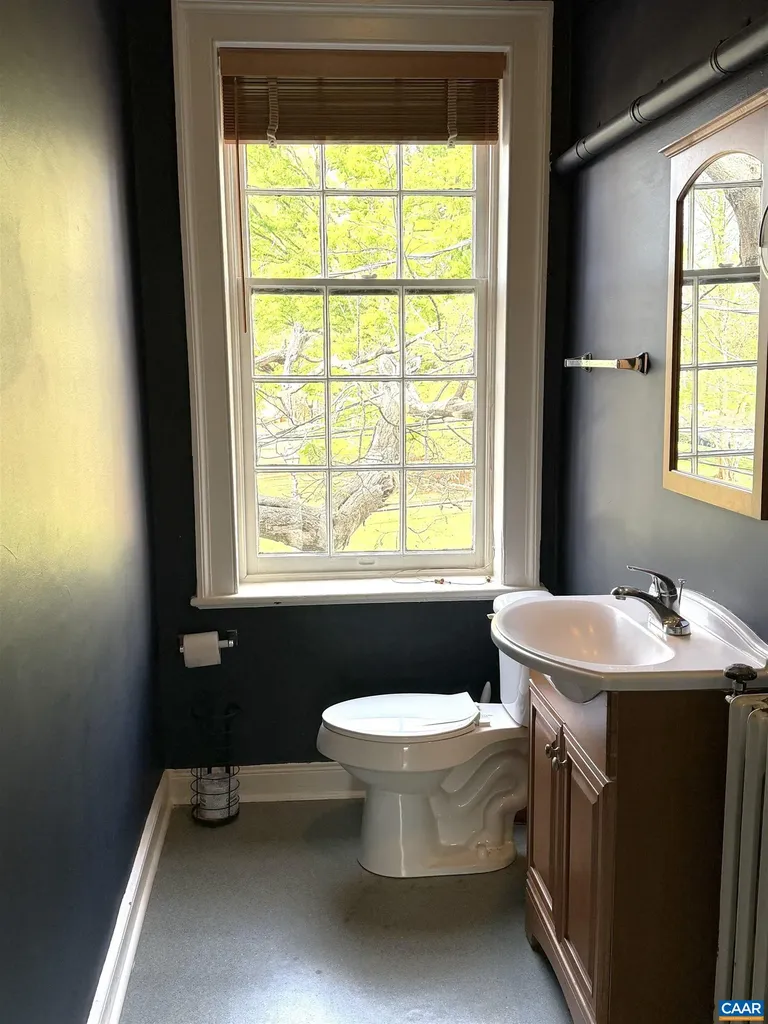 412 Jefferson Street E Charlottesville VA 22902