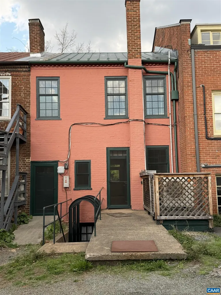 412 Jefferson Street E Charlottesville VA 22902