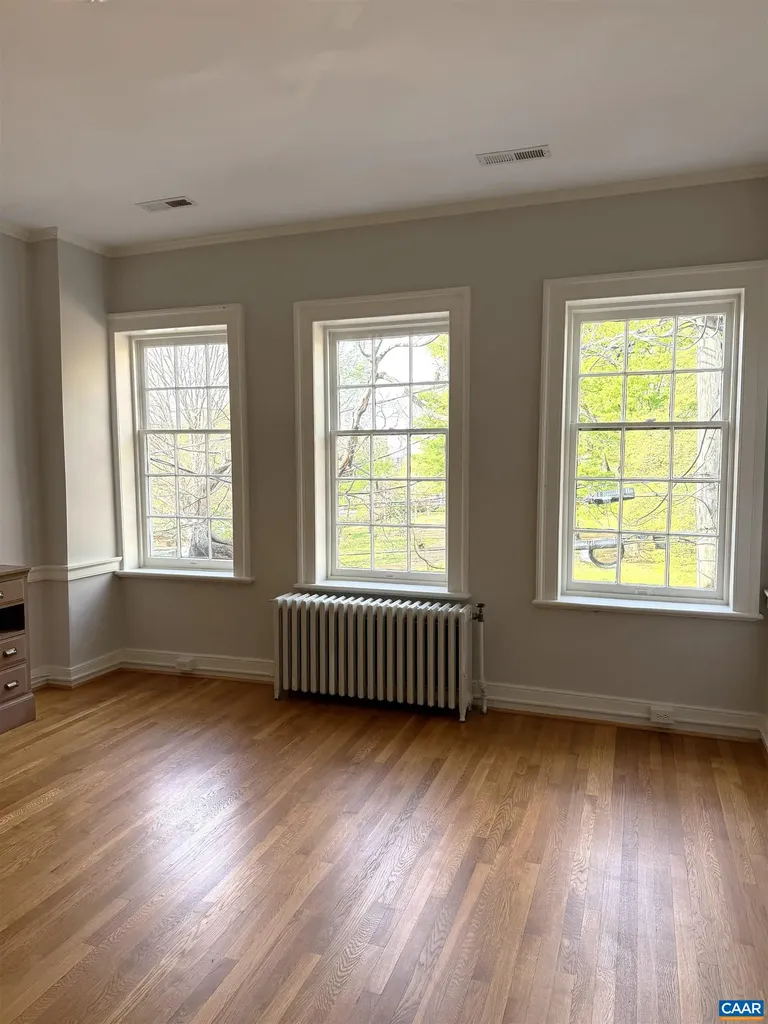 412 Jefferson Street E Charlottesville VA 22902