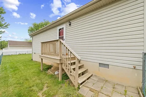 1005 D Street Waynesboro VA 22980