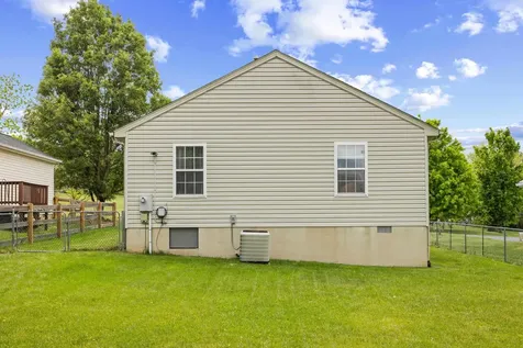 1005 D Street Waynesboro VA 22980