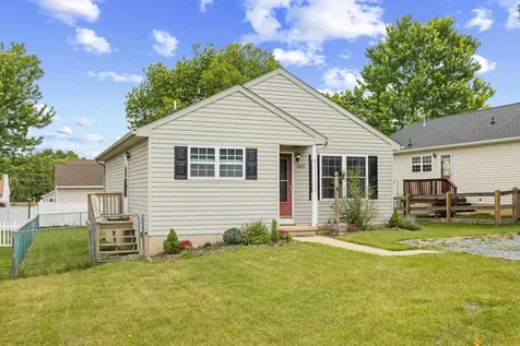1005 D Street Waynesboro VA 22980