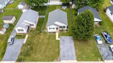 1005 D Street Waynesboro VA 22980