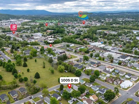 1005 D Street Waynesboro VA 22980