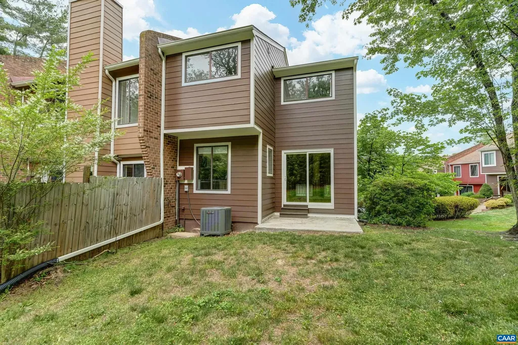 587 Southampton Court Charlottesville VA 22901