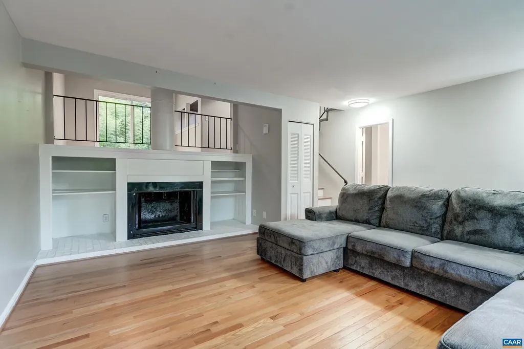 587 Southampton Court Charlottesville VA 22901