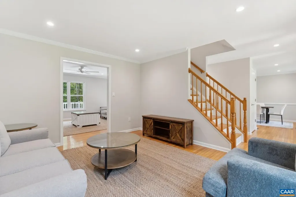 6414 Jefferson Mill Road Scottsville VA 24590